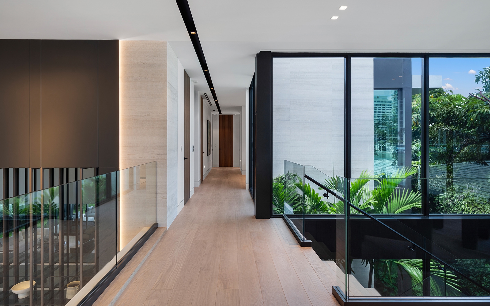 Pine Tree House Miami